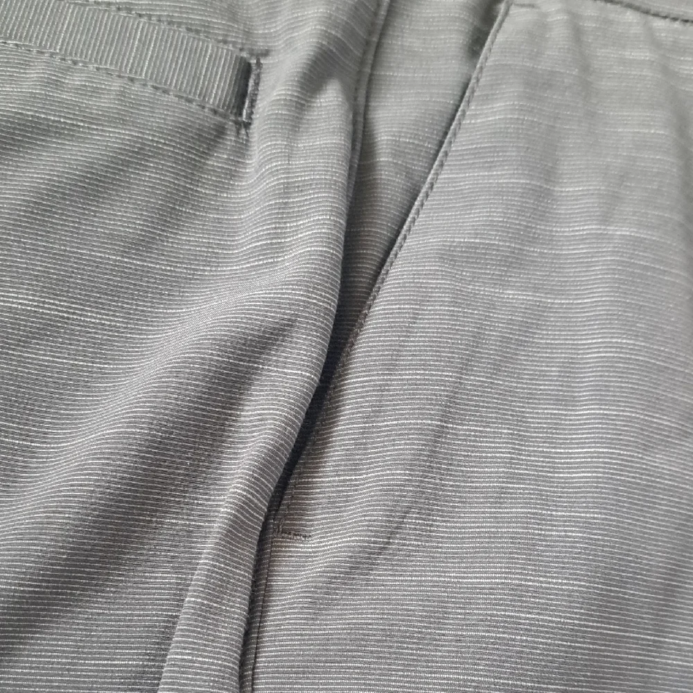 Apt. 9 Gray and Black Flat Front Dress Shorts NWT 2 for Less than 1 - Picture 4 of 4